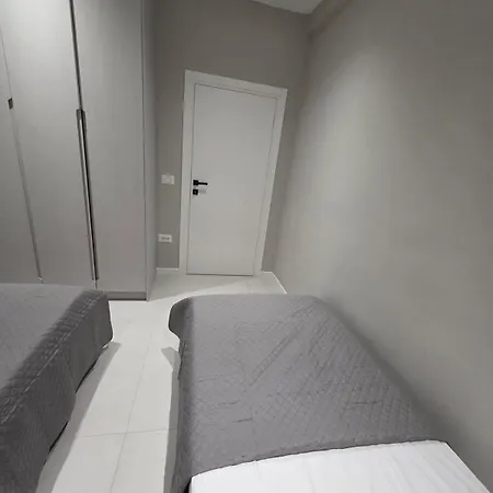 Sea'ya 公寓 Sarandë